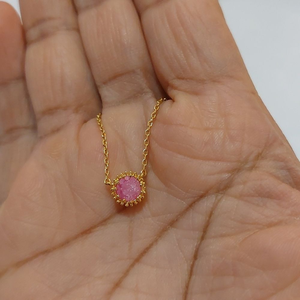 Signed L Dainty Pretty Pink Crystal Gold Tone Necklace - Picture 2 of 5